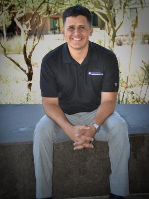Cesar Arzola Flores